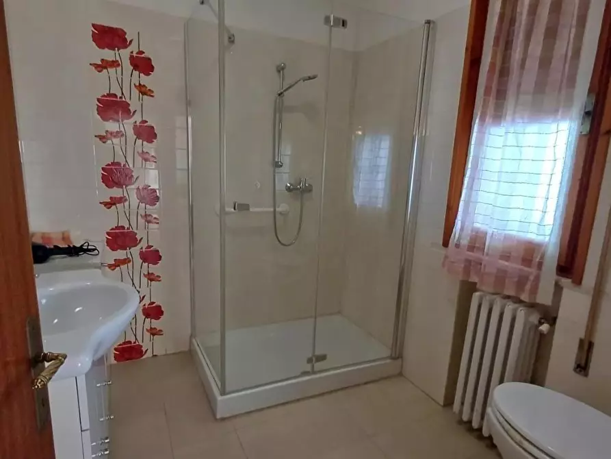 Immagine 4 di Appartamento in vendita  a Empoli