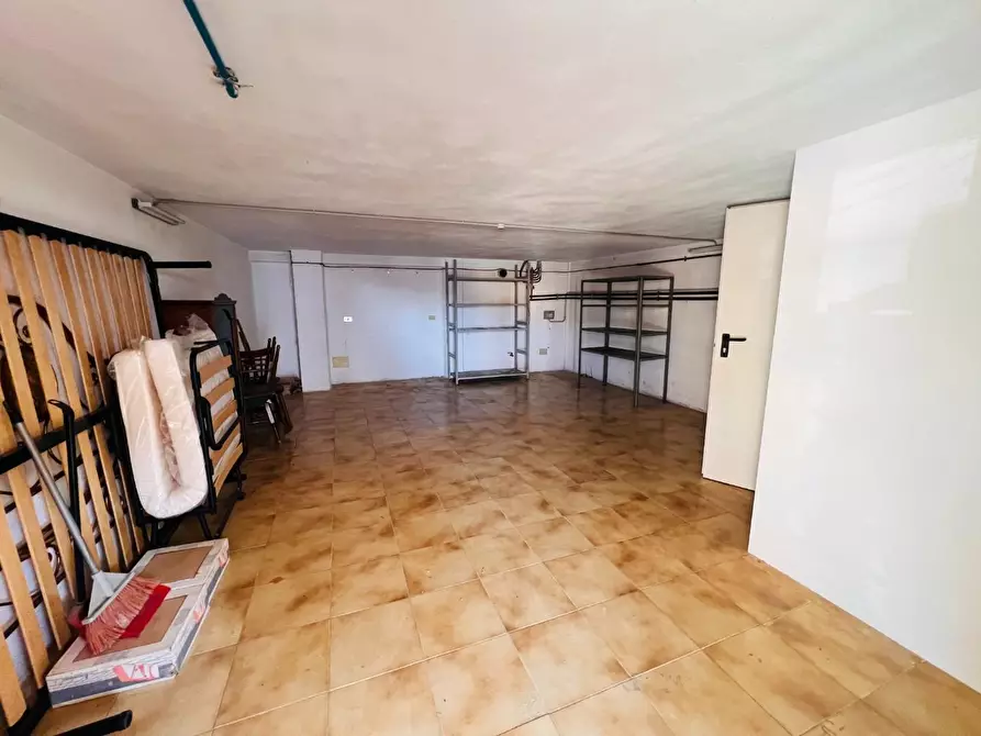 Immagine 15 di Appartamento in vendita  a Montescudaio