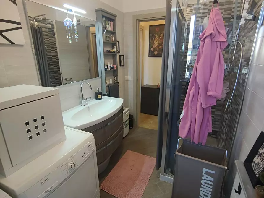 Immagine 19 di Villetta a schiera in vendita  a Viareggio