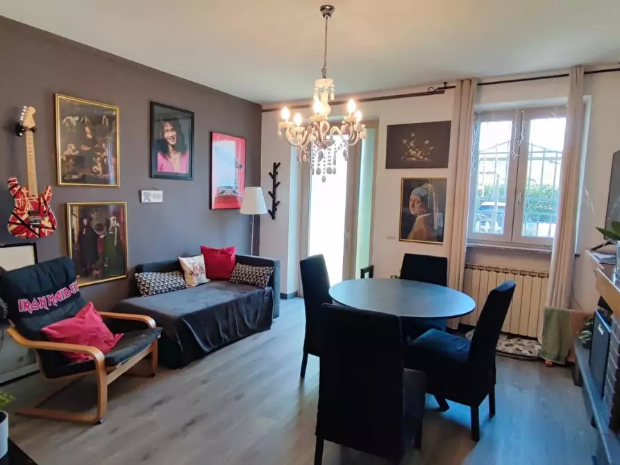 Immagine 3 di Villetta a schiera in vendita  a Viareggio