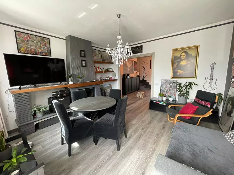 Immagine 25 di Villetta a schiera in vendita  a Viareggio