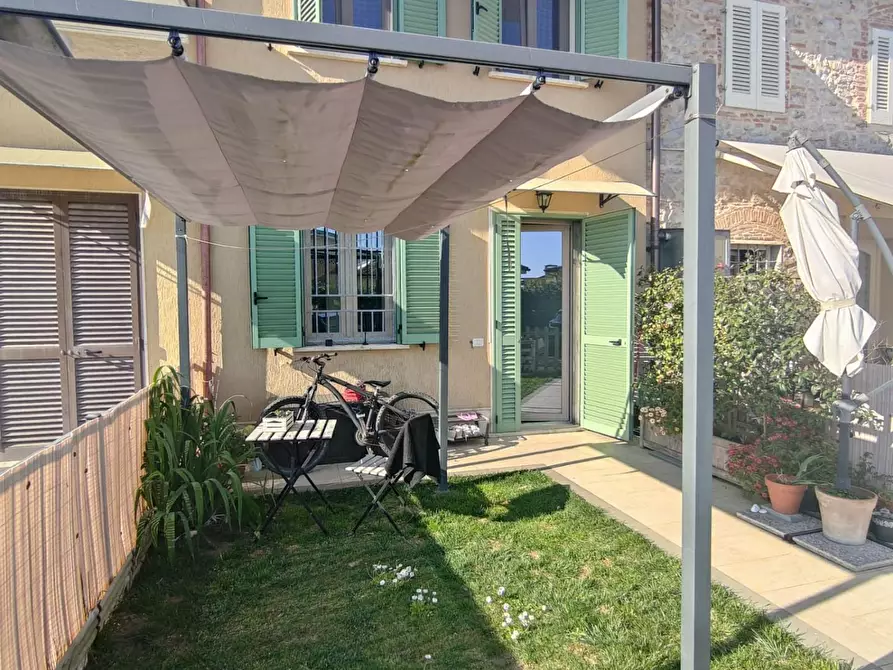 Immagine 22 di Villetta a schiera in vendita  a Viareggio