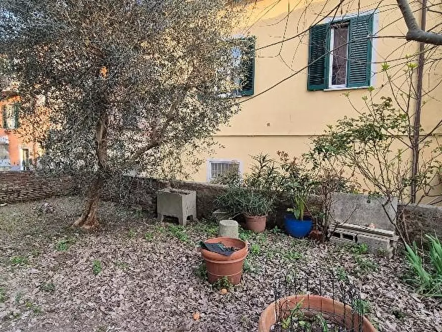 Immagine 7 di Rustico / casale in vendita  a Santa Maria A Monte