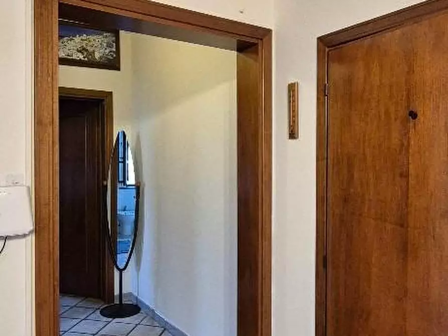 Immagine 10 di Rustico / casale in vendita  a Santa Maria A Monte