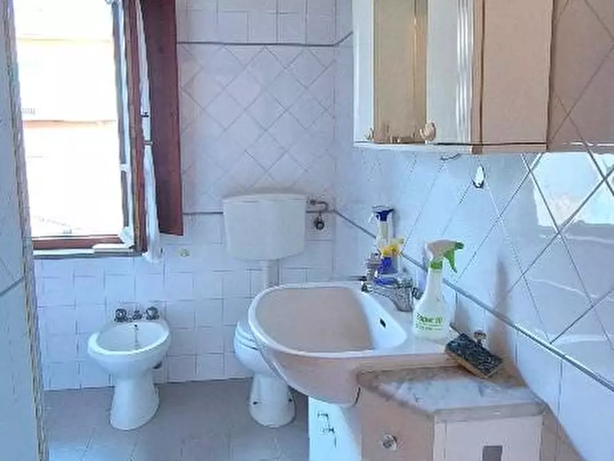 Immagine 27 di Rustico / casale in vendita  a Santa Maria A Monte