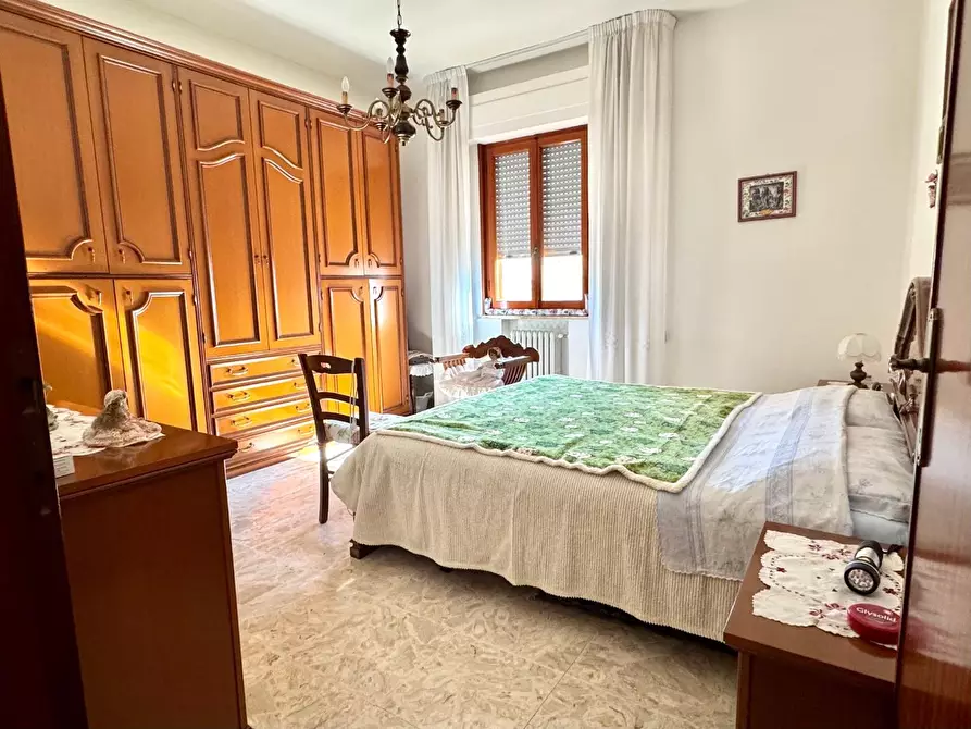 Immagine 18 di Appartamento in vendita  a Empoli