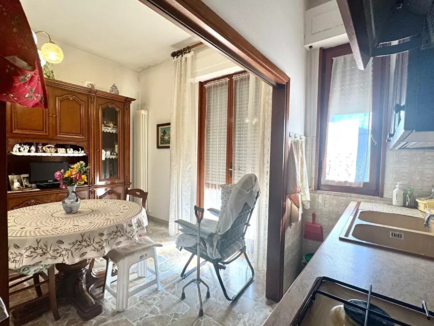 Immagine 15 di Appartamento in vendita  a Empoli