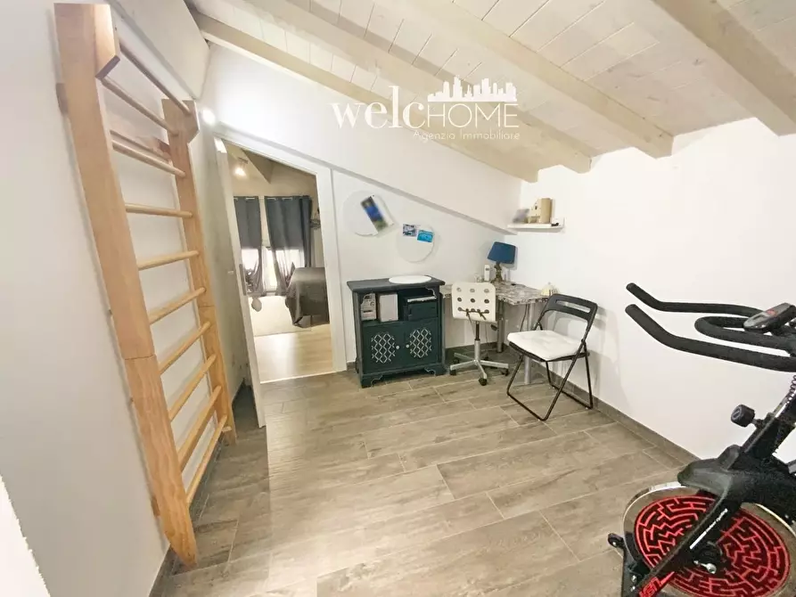 Immagine 33 di Villa in vendita  a Prato