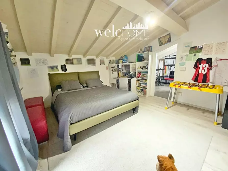 Immagine 12 di Villa in vendita  a Prato