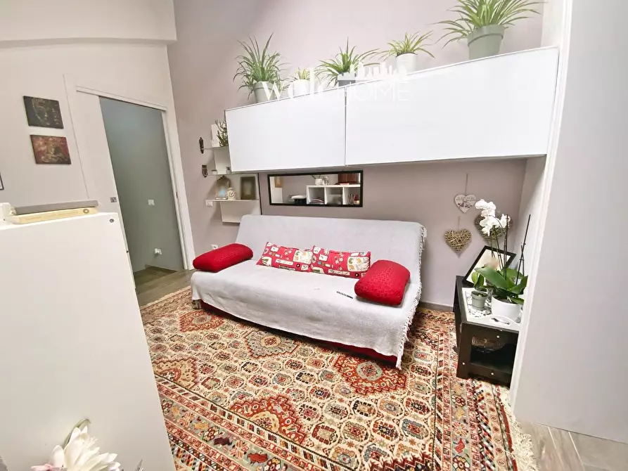 Immagine 32 di Villa in vendita  a Prato