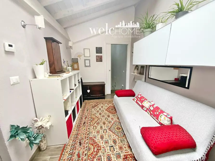 Immagine 16 di Villa in vendita  a Prato