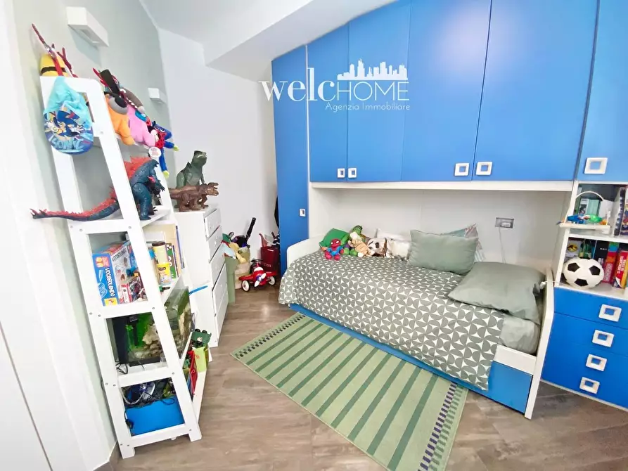 Immagine 13 di Villa in vendita  a Prato