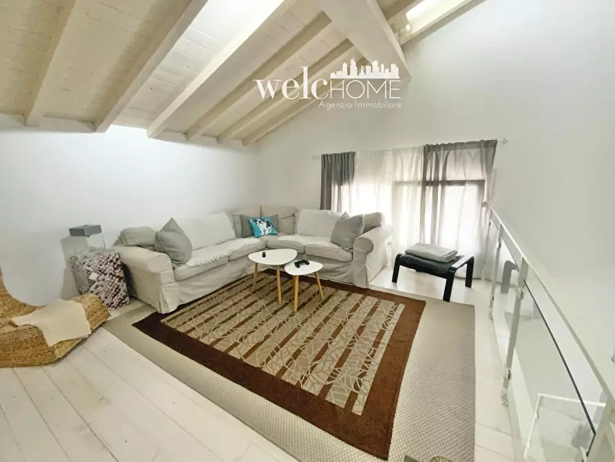 Immagine 28 di Villa in vendita  a Prato