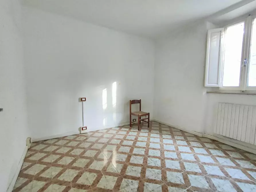 Immagine 4 di Appartamento in vendita  a Pisa