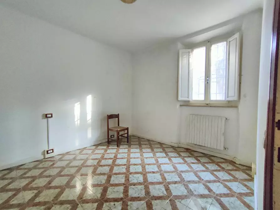 Immagine 3 di Appartamento in vendita  a Pisa