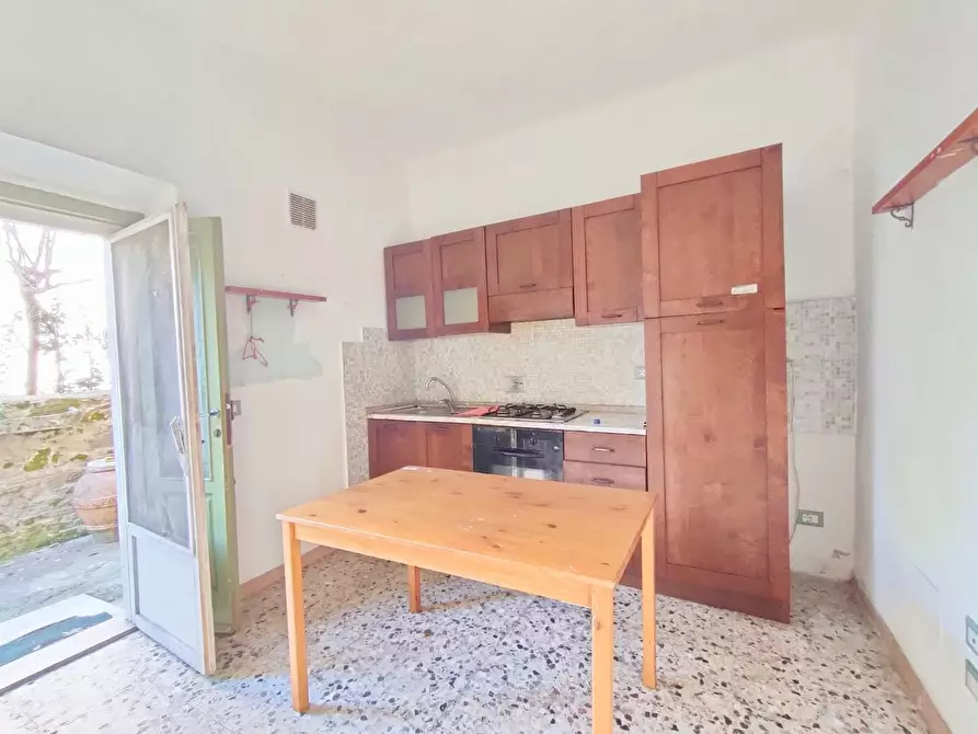 Immagine 5 di Appartamento in vendita  a Pisa