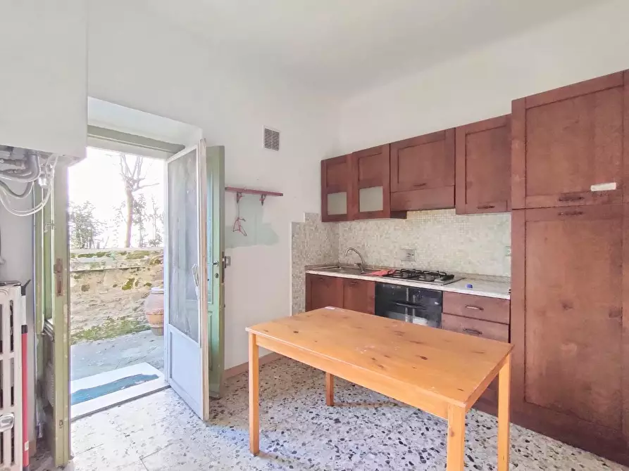 Immagine 1 di Appartamento in vendita  a Pisa