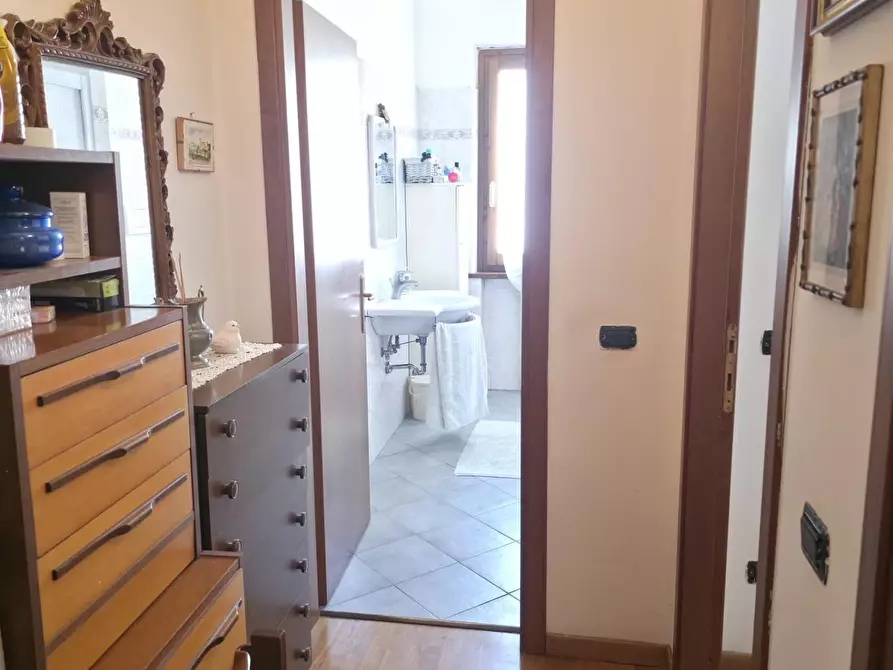 Immagine 6 di Appartamento in vendita  a Cerreto Guidi