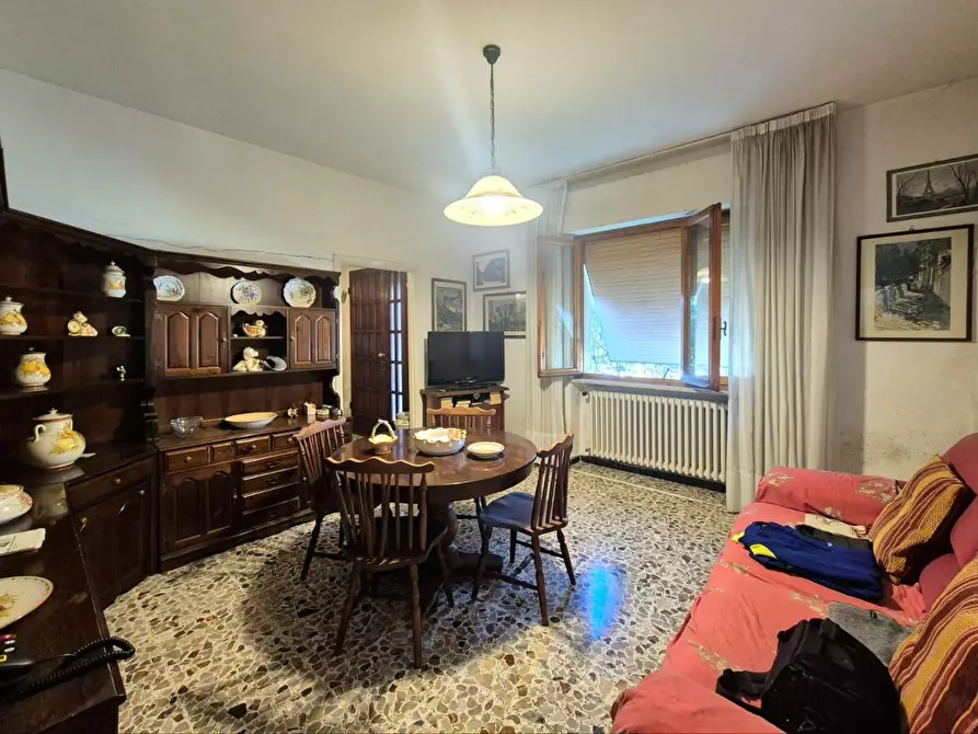 Immagine 16 di Villa in vendita  a Capannori