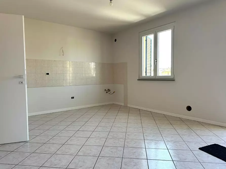 Immagine 2 di Appartamento in vendita  a Porcari