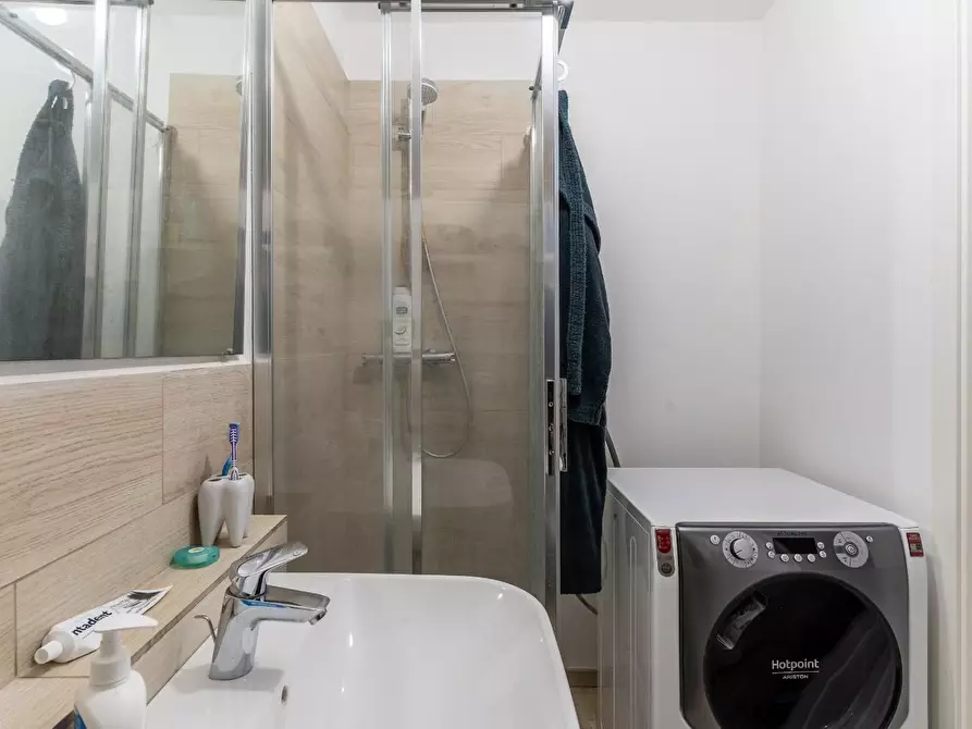 Immagine 13 di Appartamento in affitto  a Firenze