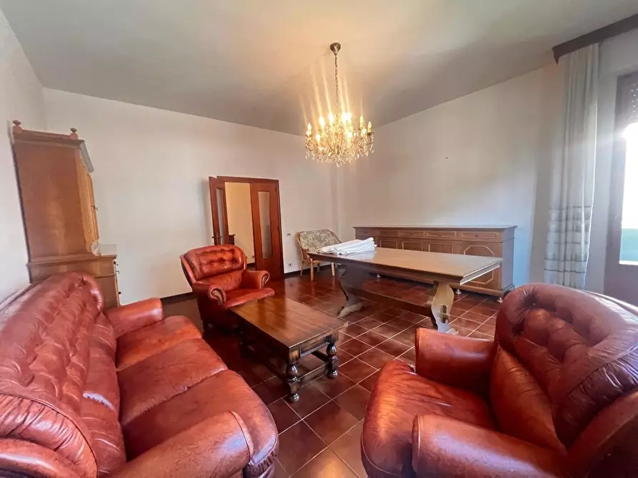 Immagine 1 di Appartamento in vendita  a Poggibonsi