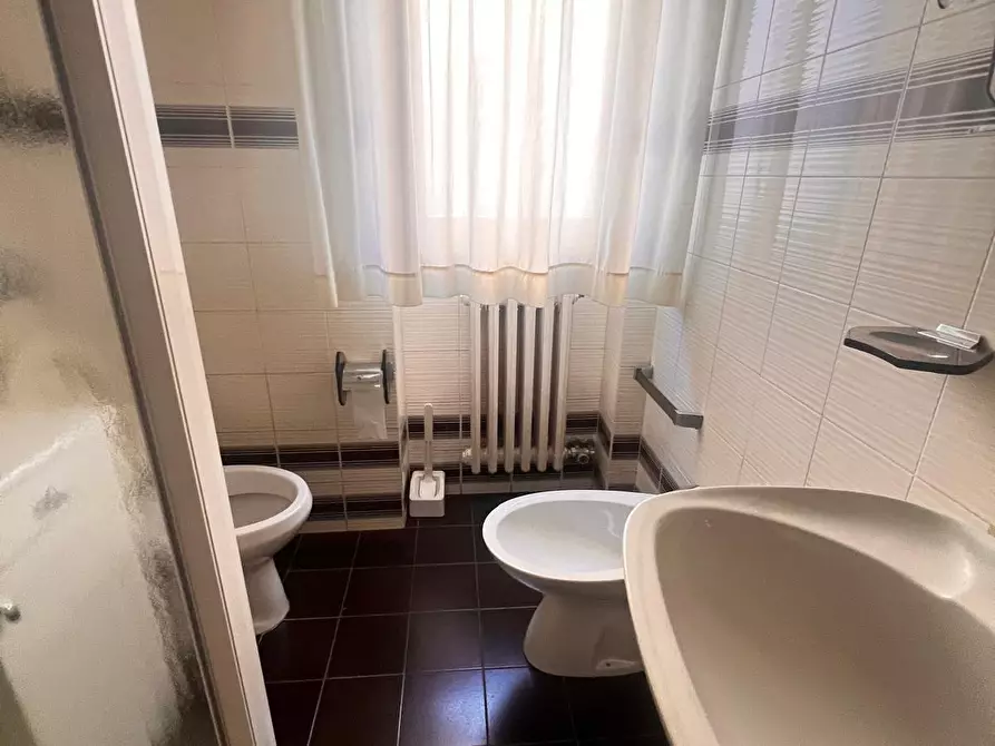 Immagine 17 di Appartamento in vendita  a Poggibonsi