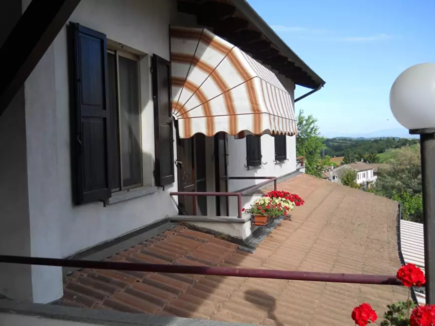 Immagine 4 di Villa in vendita  a Castelletto Monferrato