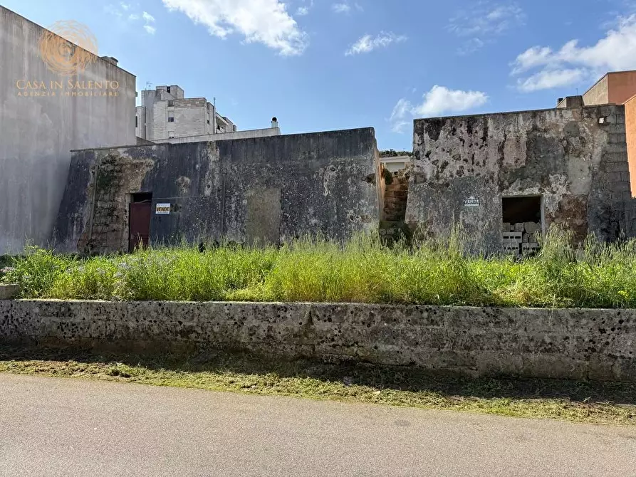 Immagine 8 di Rustico / casale in vendita  a Alessano