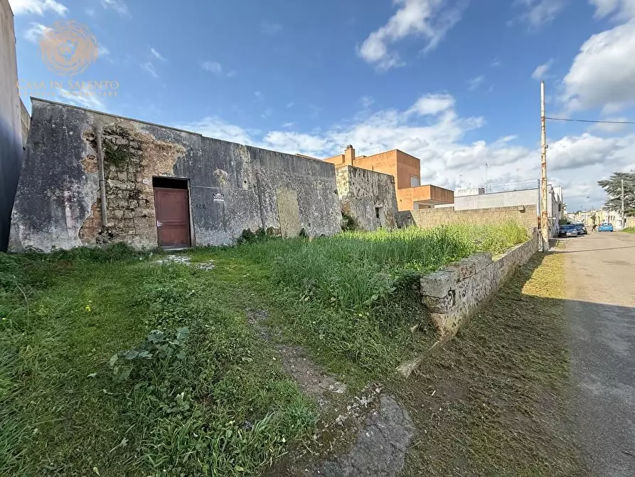 Immagine 17 di Rustico / casale in vendita  a Alessano