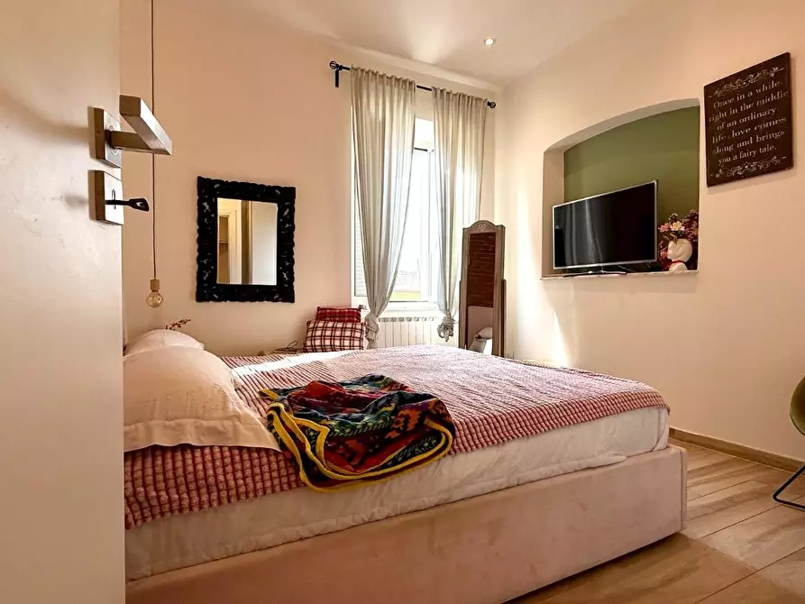 Immagine 8 di Appartamento in vendita  a Massa