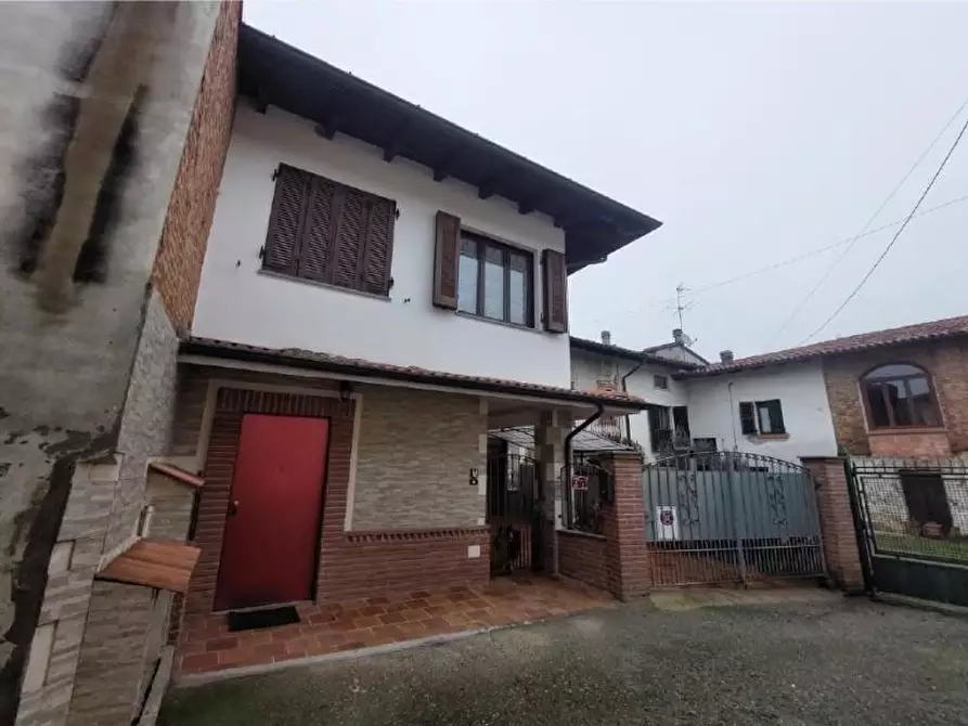 Immagine 1 di Villa in vendita  a Felizzano