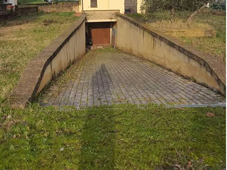 Immagine 21 di Casa bifamiliare in vendita  a Casciana Terme Lari