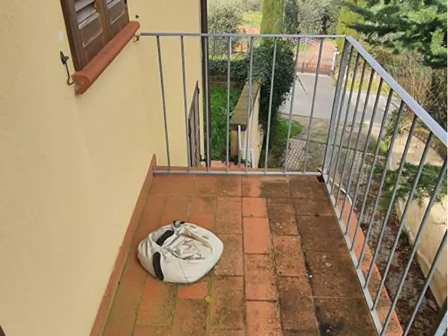 Immagine 14 di Casa bifamiliare in vendita  a Casciana Terme Lari
