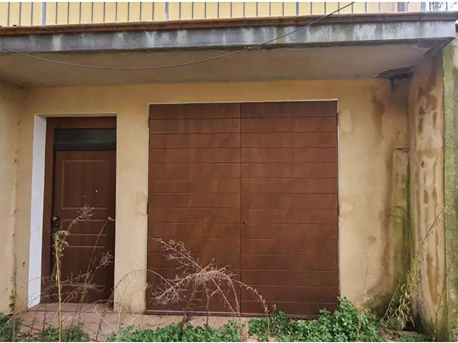 Immagine 5 di Casa bifamiliare in vendita  a Casciana Terme Lari