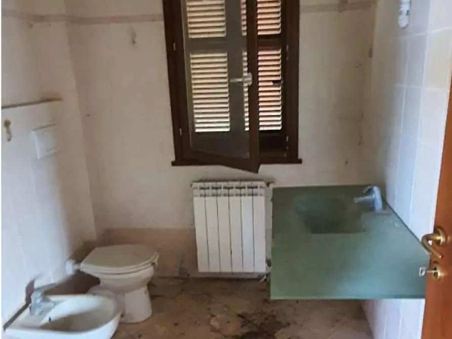 Immagine 12 di Casa bifamiliare in vendita  a Casciana Terme Lari