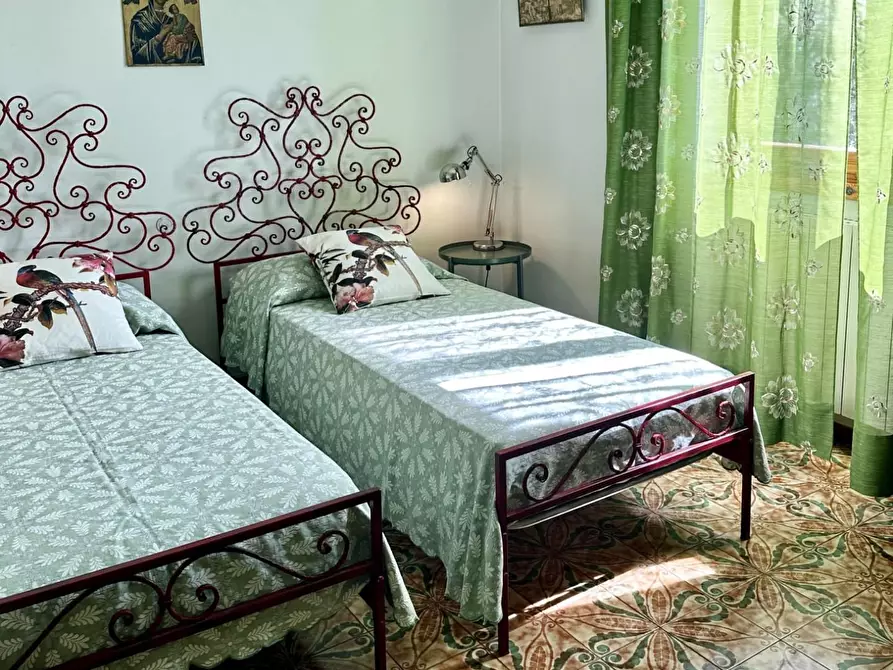 Immagine 14 di Appartamento in vendita  a Lerici