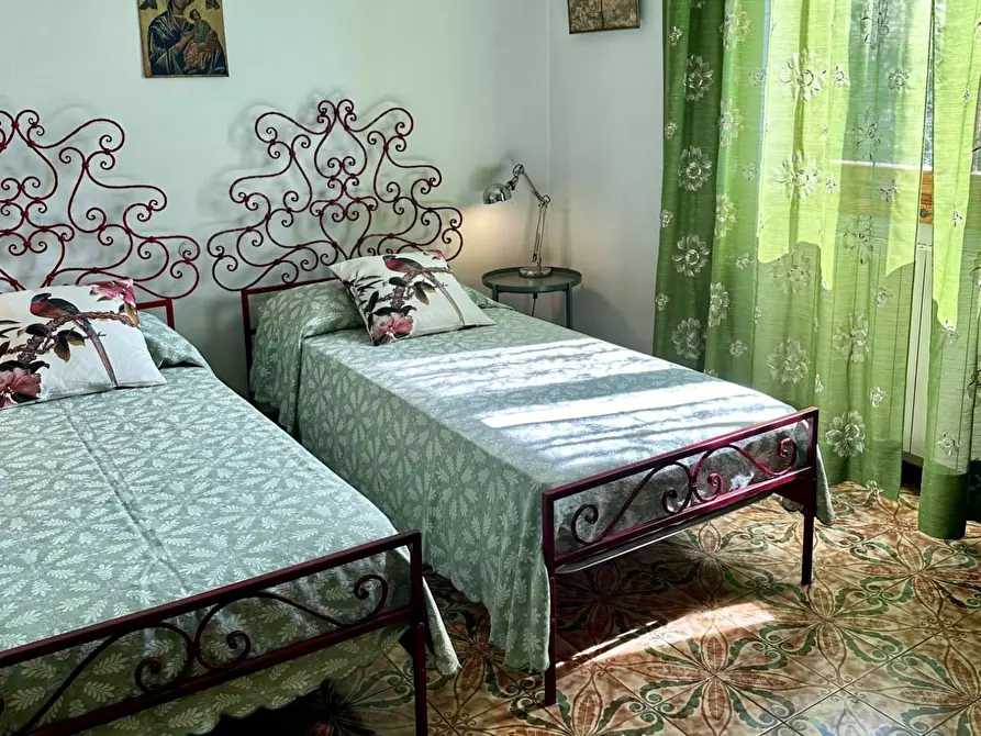 Immagine 24 di Appartamento in vendita  a Lerici