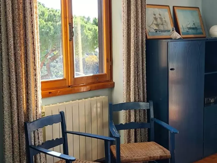 Immagine 23 di Appartamento in vendita  a Lerici