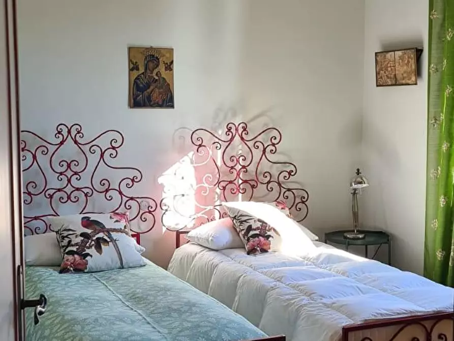 Immagine 30 di Appartamento in vendita  a Lerici