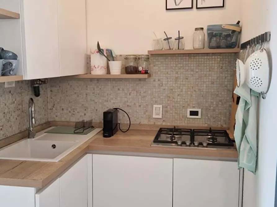 Immagine 4 di Appartamento in vendita  a Pisa