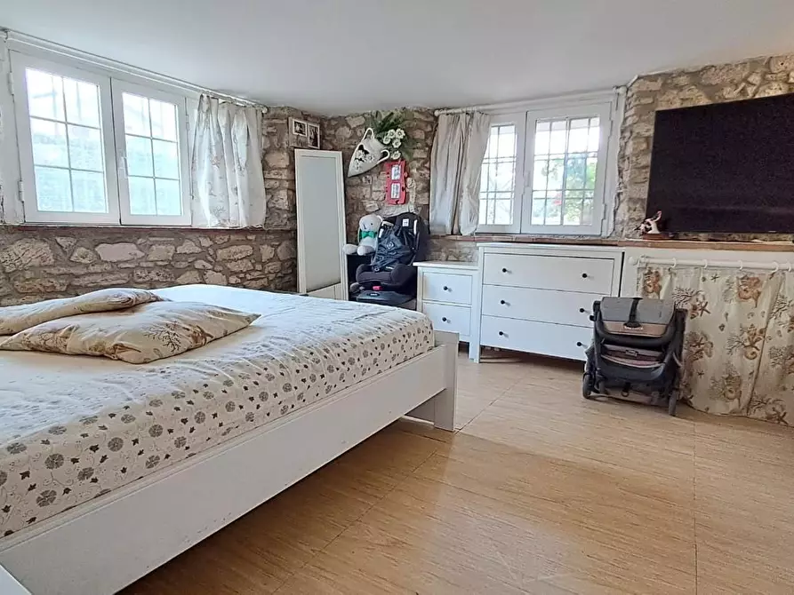 Immagine 25 di Appartamento in vendita  a Cecina