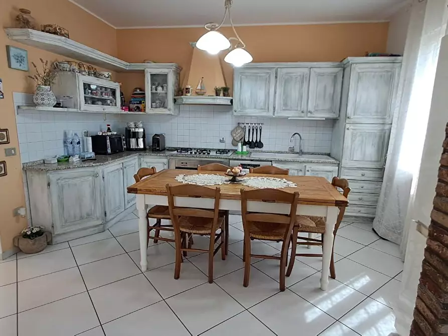 Immagine 12 di Appartamento in vendita  a Cecina