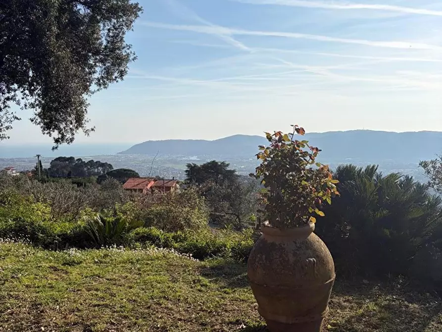 Immagine 3 di Casa indipendente in vendita  a Fosdinovo