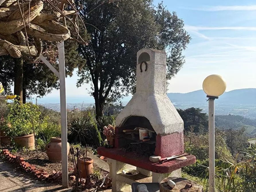 Immagine 2 di Casa indipendente in vendita  a Fosdinovo