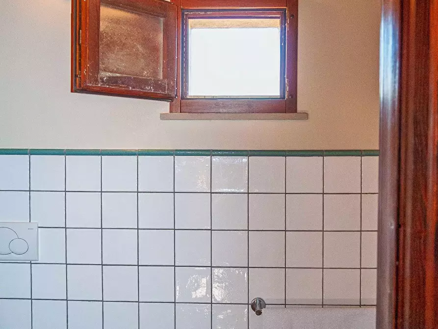 Immagine 10 di Appartamento in vendita  a Gambassi Terme