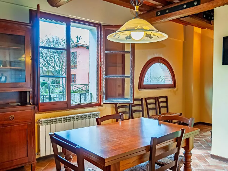 Immagine 1 di Appartamento in vendita  a Gambassi Terme