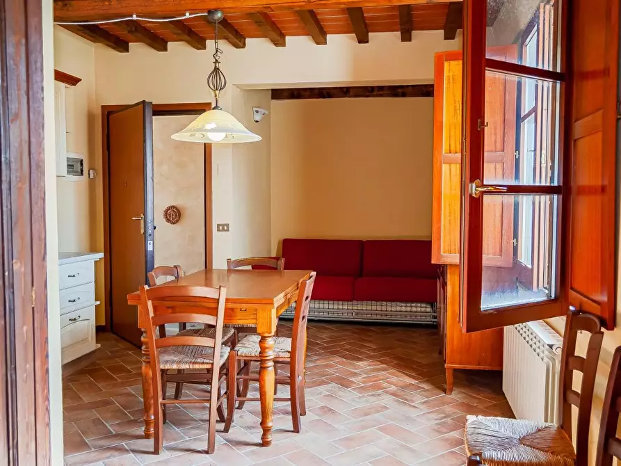 Immagine 5 di Appartamento in vendita  a Gambassi Terme