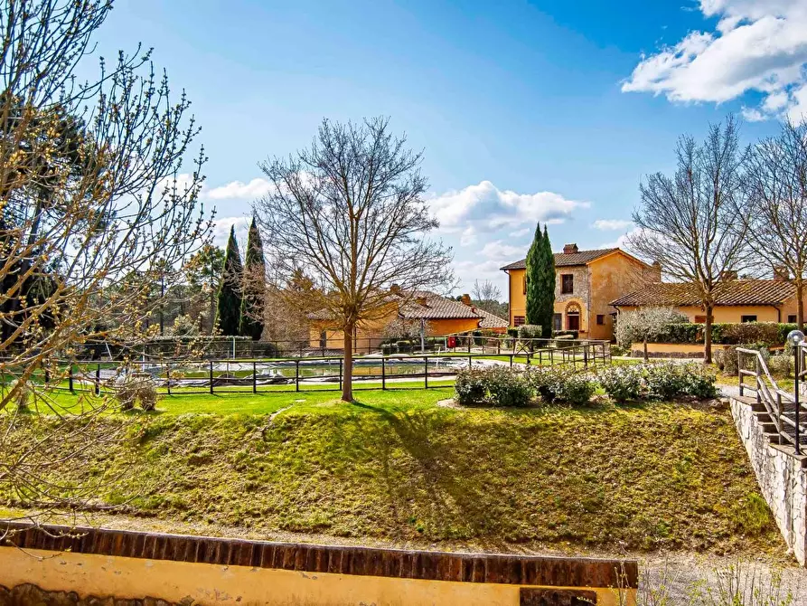 Immagine 6 di Appartamento in vendita  a Gambassi Terme