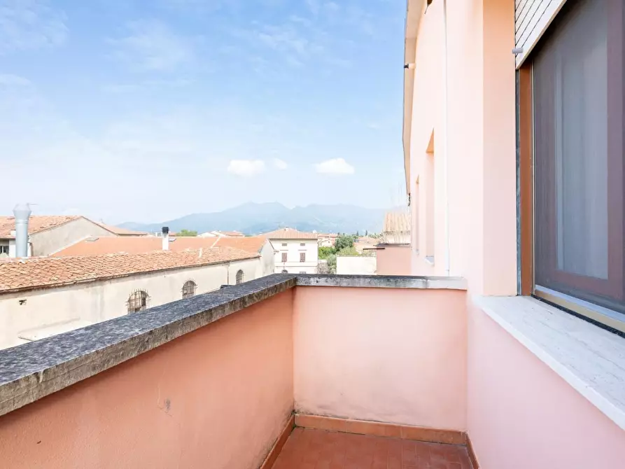 Immagine 28 di Appartamento in vendita  a Cascina